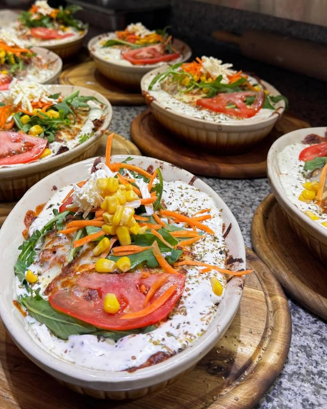 Meze & Bowls
